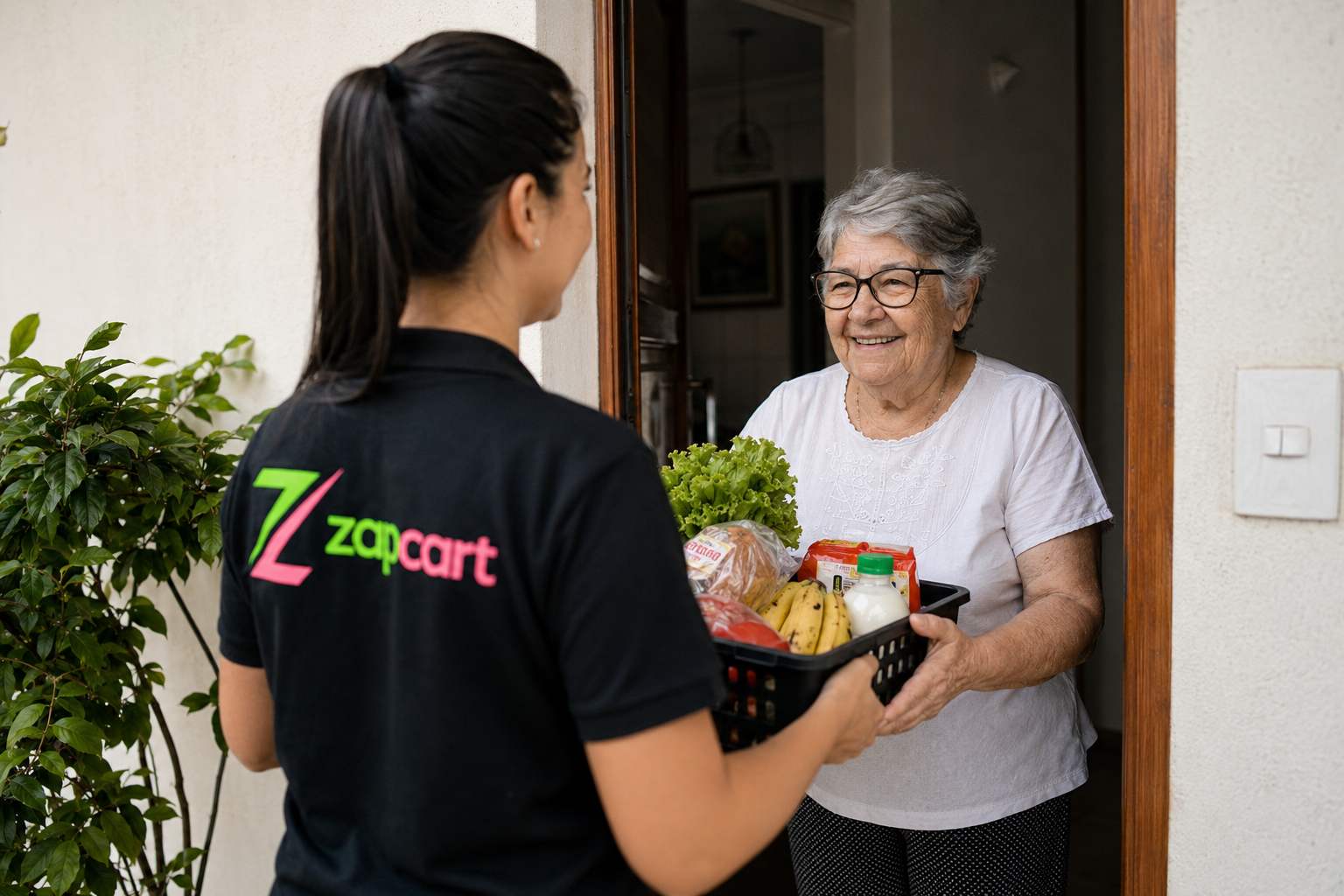 Equipe ZapCart cuidando das compras